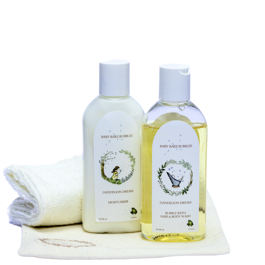Luxury Travel Set Shampoo, Body Wash, Bubble Bath & Moisturiser & Supersoft Washcloth
